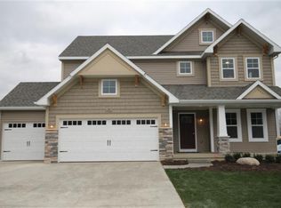 8686 Shore Point Ct SW, Byron Center, MI 49315