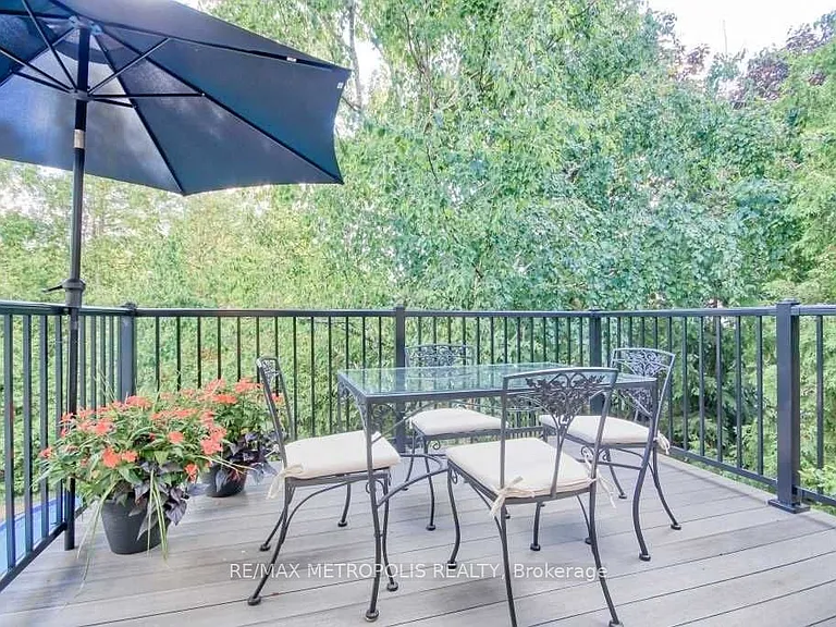 57 Calder Cres #MAIN — Photo 3