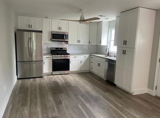 301 Maxwell Ct, Egg Harbor Township, NJ 08234