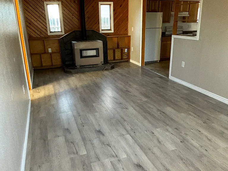 1002 Gurley Ave — Photo 4