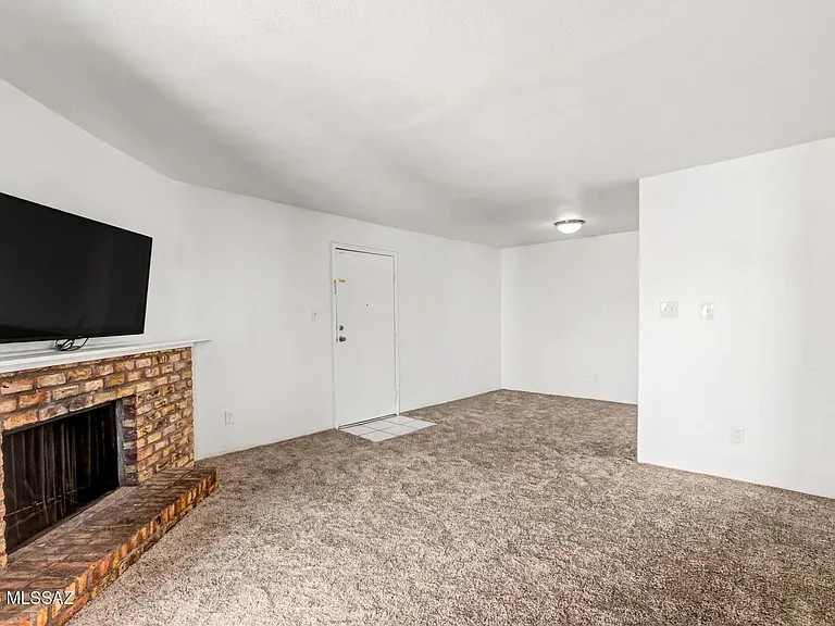 6335 N Barcelona Ln #719 — Photo 6