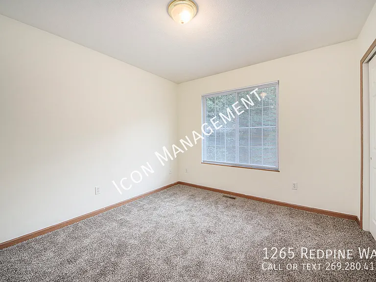 1265 Redpine Way — Photo 18