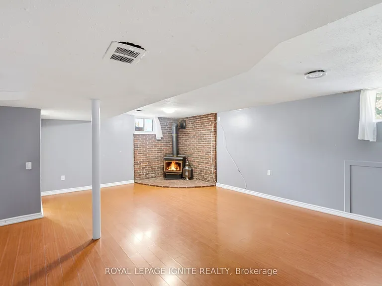 18 Gloaming Dr #BASEMENT — Photo 16