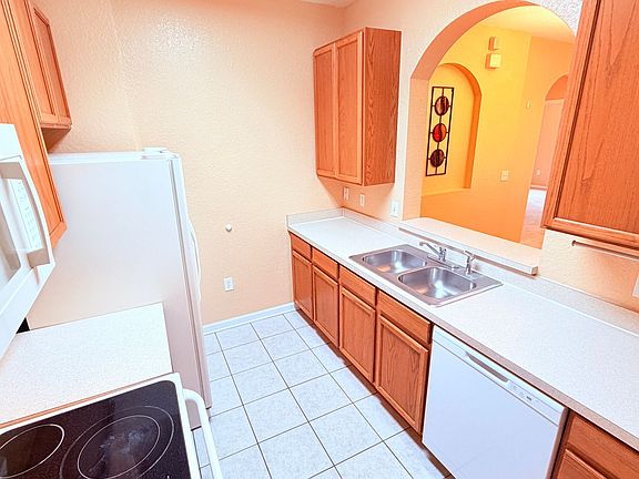 5th image of 6265 Contessa Dr APT 203