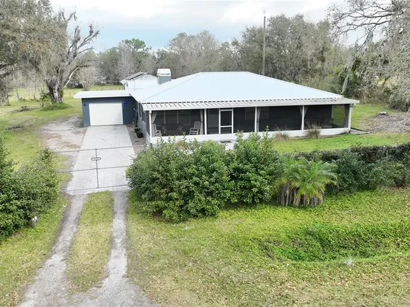3230 Nichols Rd, Lithia, FL 33547