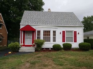 20605 Amherst Rd, Warrensville Heights, OH 44122