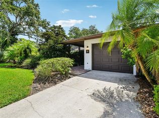 2 Huntley Ct, Haines City, FL 33844