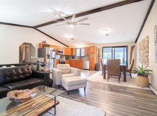 15 Birchtree Dr, Johnston, RI 02919