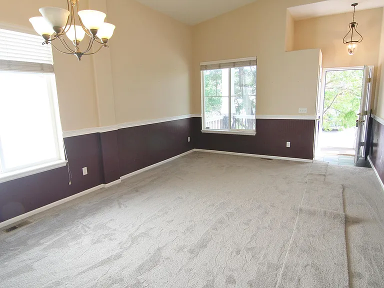 10699 Braselton St — Photo 3