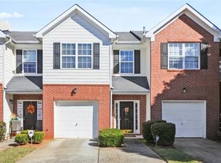 1011 Primrose View Cir, Lawrenceville, GA 30044