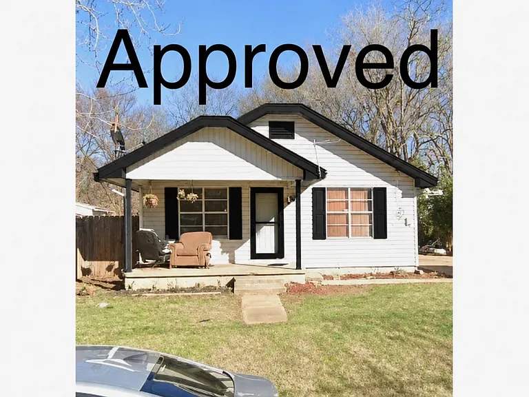 233 S Draper Ave — Photo 1