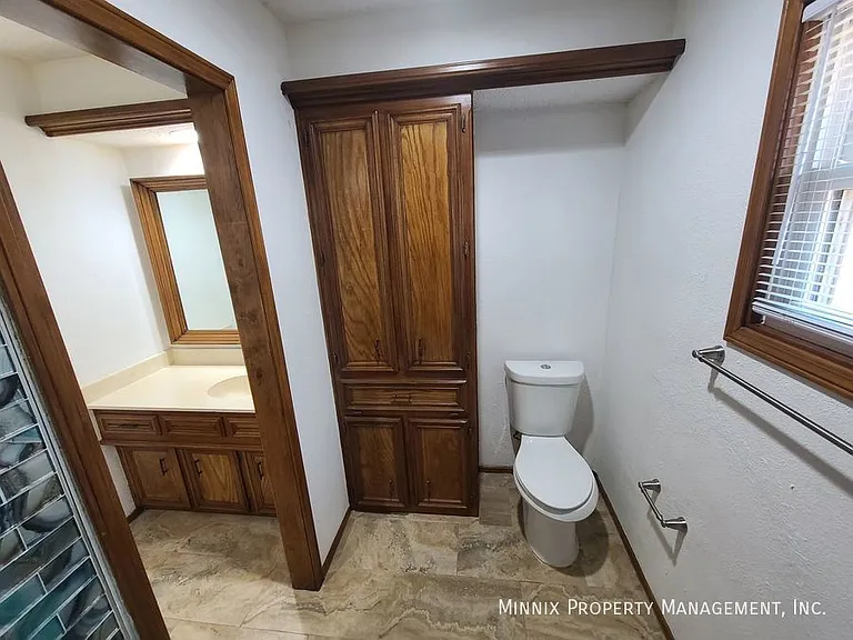 4005 Saint Andrews Dr — Photo 14