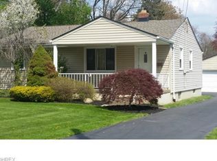 3328 Flora Ln, Youngstown, OH
