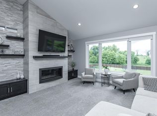 5722 Cambridge Hill Rd SE, Rochester, MN 55904