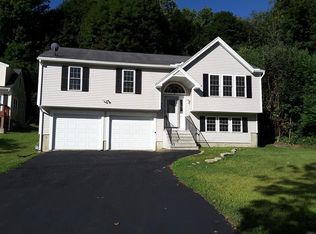 9 Paris Ave, Worcester, MA 01603