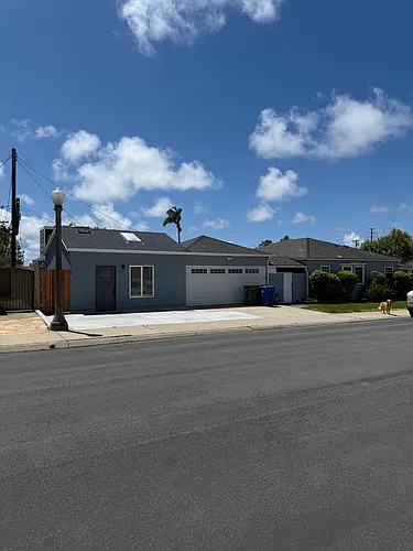 8350 Naylor Ave Photo 1