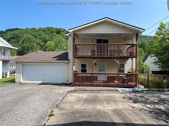 2nd image of 752 1/2 Campbells Creek Dr