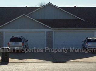 951 E Wildcat Run St #1, Gardner, KS 66030