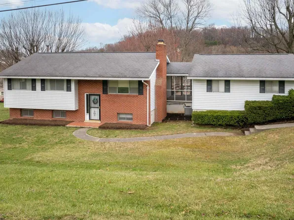 1303 E 3rd St, Morgantown, WV 26508