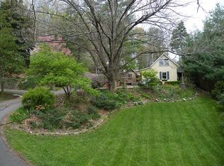 379 Beaverdam Rd, Asheville, NC 28804