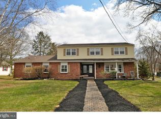 185 New Rd, Southampton, PA