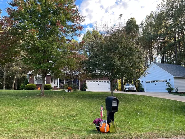 457 Stewart Rock Rd, Stony Point, NC 28678