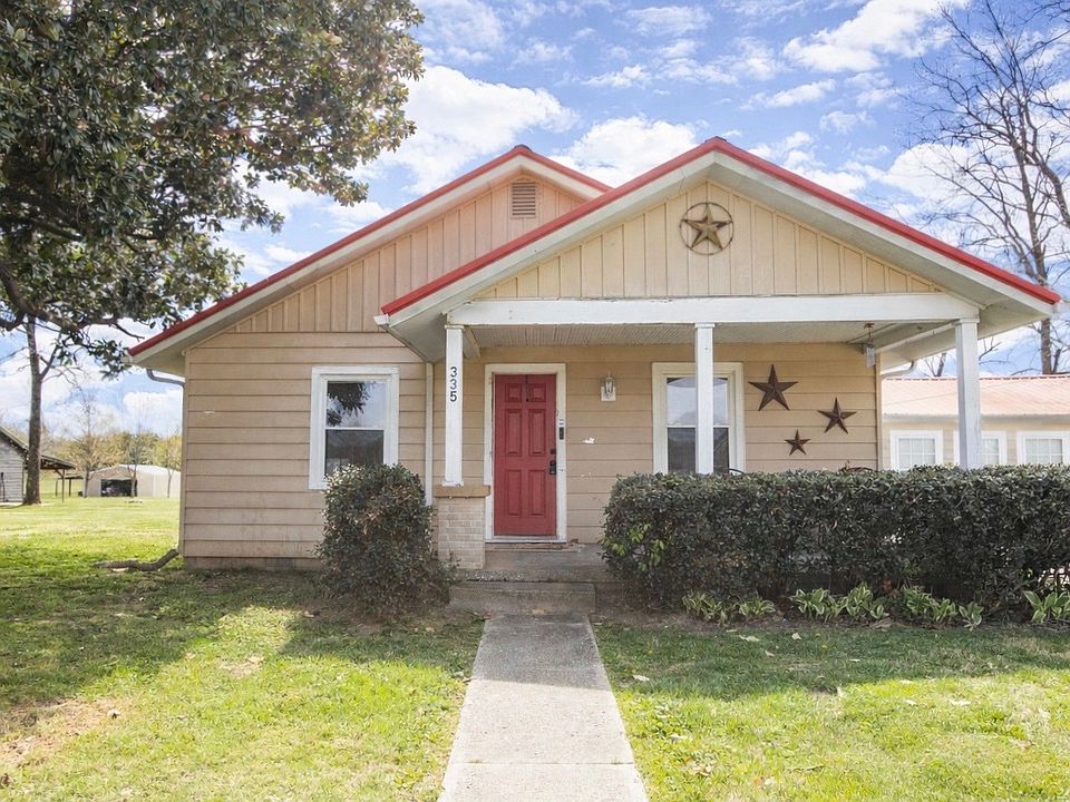 1st image of 335 N Centerpoint Rd