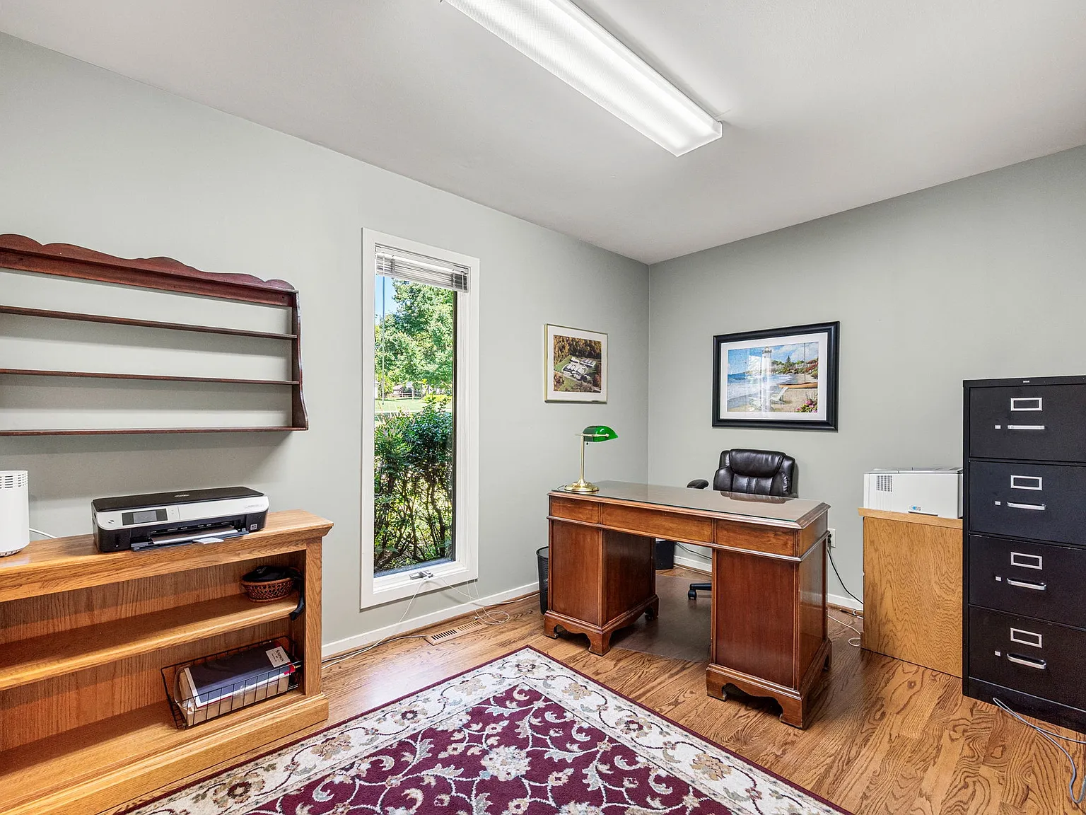 3 bed, 2.5 bath, 2300 sqft, $5,000 — Photo 4