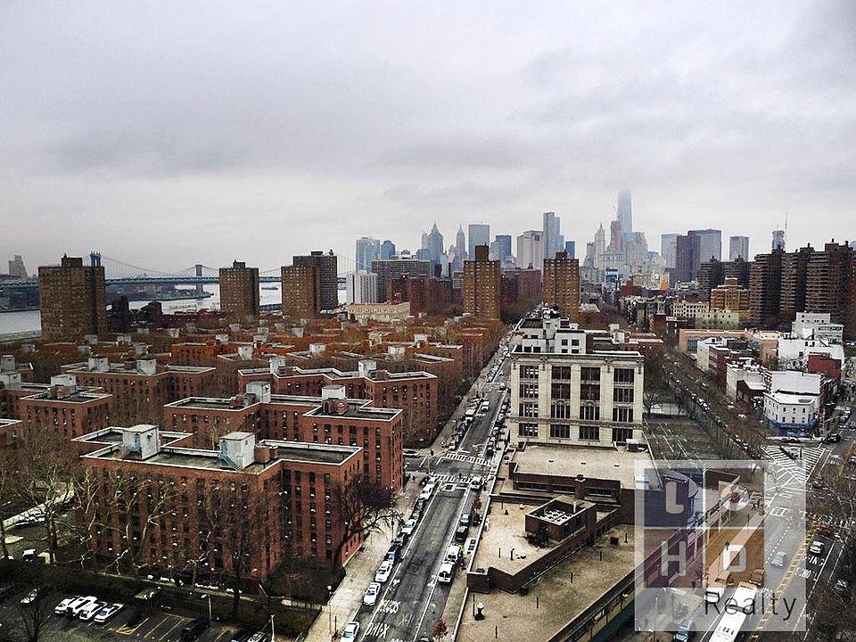 2nd image of 570 Grand St #G1801