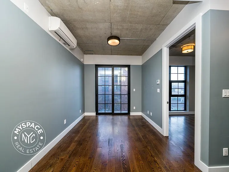 187 Kent Ave #809 — Photo 2