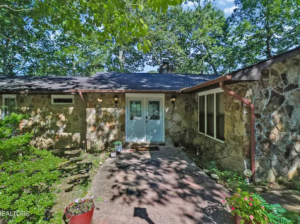 155 Meadowview Dr, Fairfield Glade, TN 38558