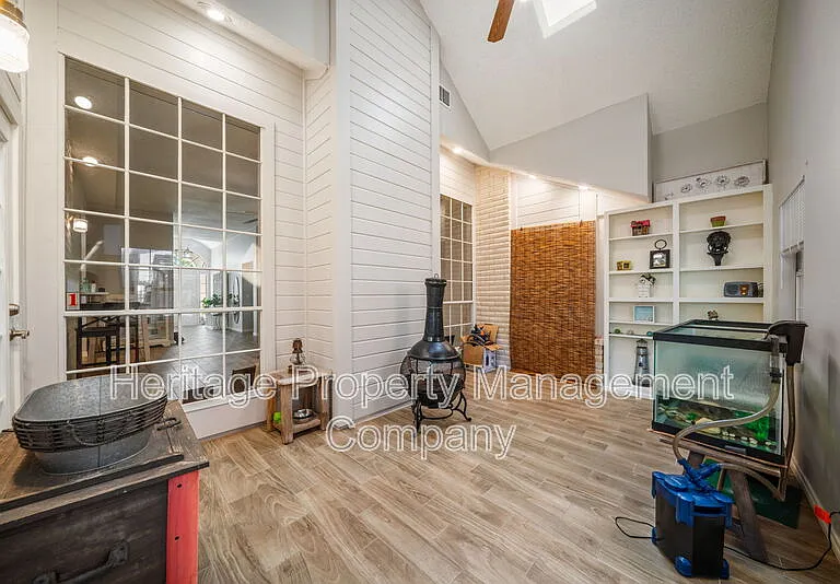 13511 Thessaly — Photo 27