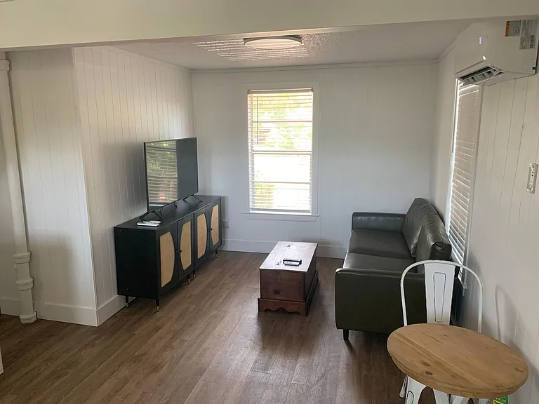 1003 E Bobe St #B — Photo 5