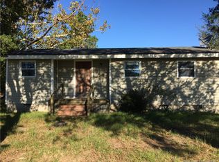3547 Victor Hall Ln, Fayetteville, NC 28306