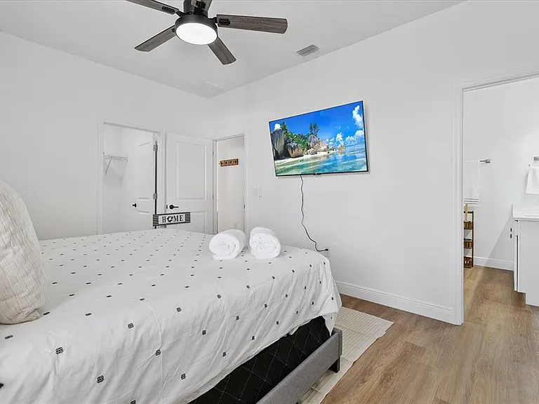 4306 Joseph St — Photo 16