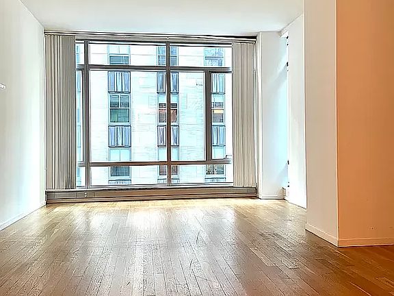 2nd image of 18 W 48th St APT 6B