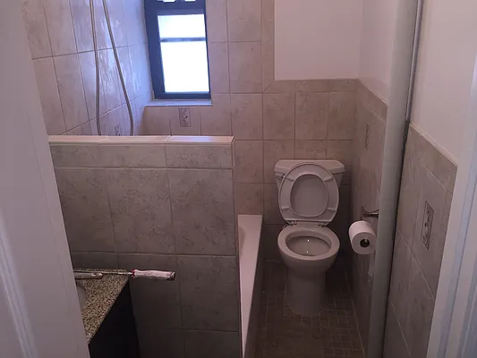 Rented by The Ave Agency, LLC | media 4