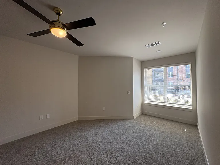 District on the Etowah Apartments — Photo 476