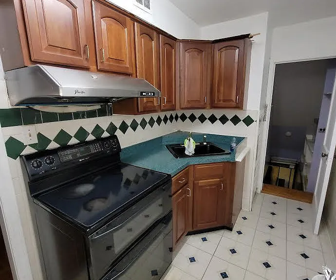 6606 Horrocks St — Photo 7