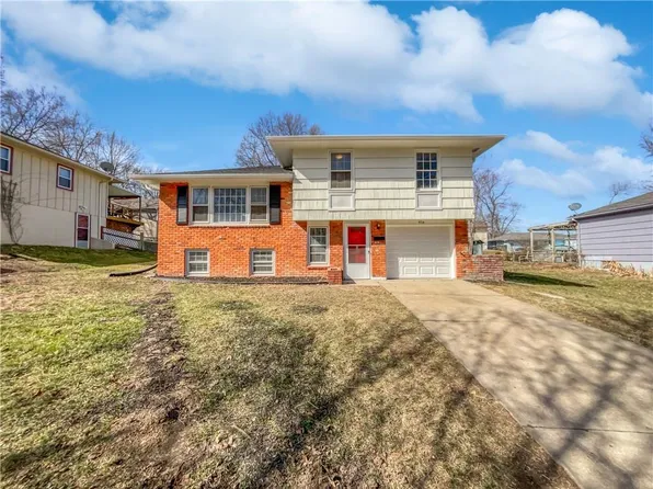 9724 Lawndale Ave, Kansas City, MO 64137