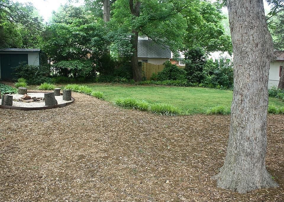 2nd image of 909 Camborne Pl