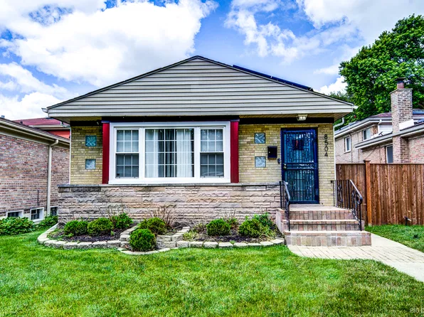 8504 S Calumet Ave, Chicago, IL 60619