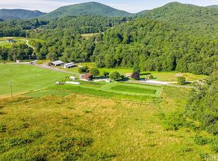 5352 N Norton Rd, Cullowhee, NC 28723