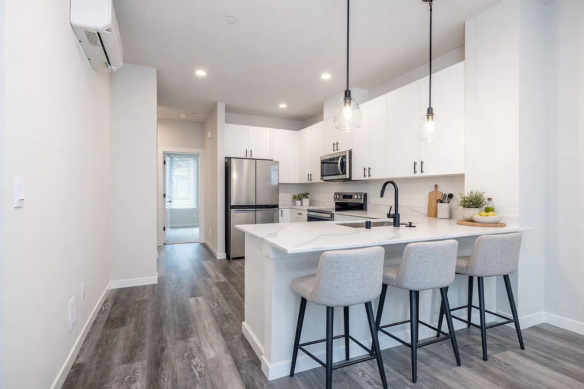 Building Photo - 16111 36th Ave W #G6