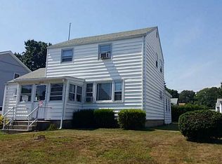6 Shirley Dr, Westerly, RI 02891