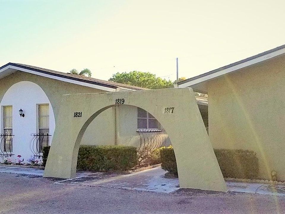 1st image of 1819 East Dr #1819