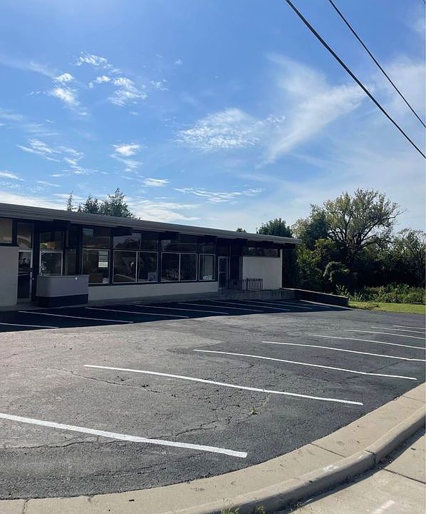 1st image of 5401 State Ave