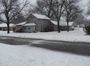 410 N Jackson St, Gardner, IL