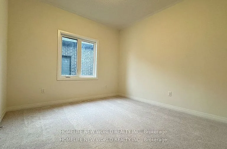 335 Coronation Rd — Photo 12