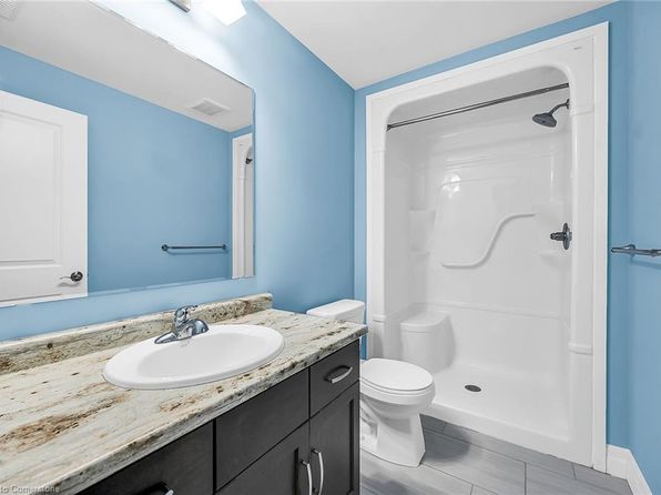 247 Munnoch Blvd #24, Woodstock, ON N4T 1V7